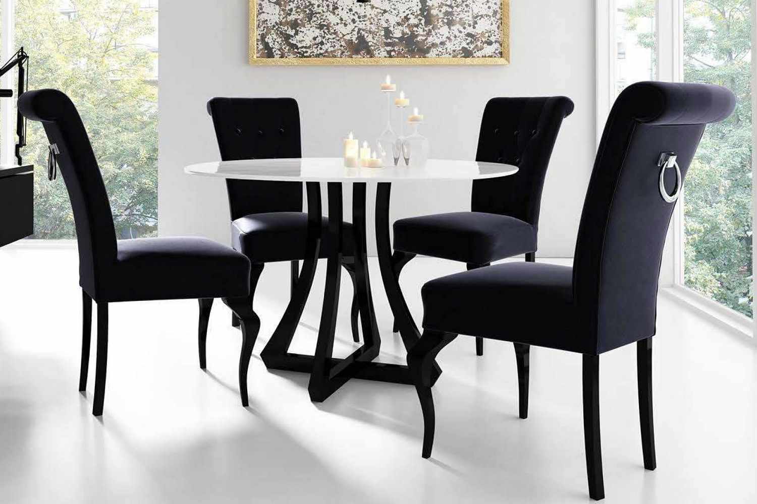 moderne M�belgarnituren zum Sitzen beim Essen in Zimmern f�r H�user auf dem Lande