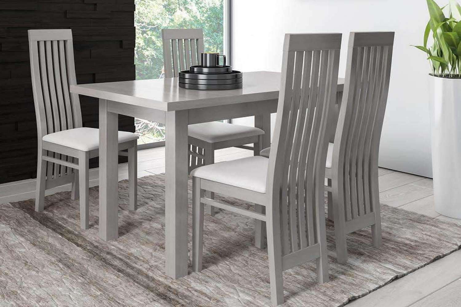 Design-Esszimmerst�hle mit hoher Lehne